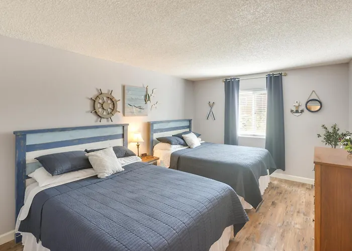 Holiday home Walk To Lake, Dining & Shops: Havasu Lake Havasu City
