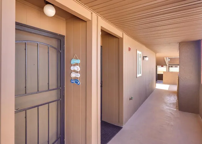 Walk To Lake, Dining & Shops: Havasu Holiday home Lake Havasu City